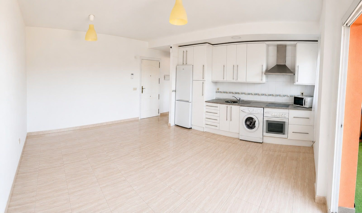 1 Bed Apartment for sale in San Luis De Sabinillas Costa Del Sol, Málaga, Spain
