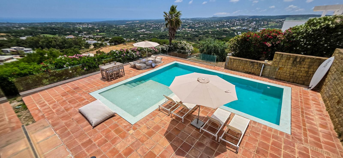 5 Bed Townhouse for sale in Sotogrande Costa Del Sol, Cádiz, Spain