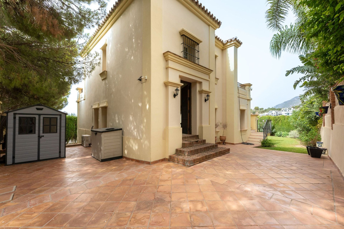 3 Bed Townhouse for sale in Mijas Costa Del Sol, Málaga, Spain