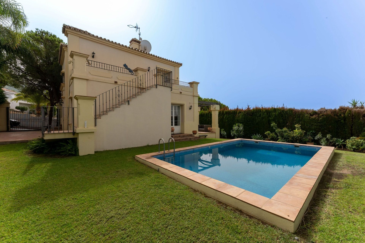 3 Bed Townhouse for sale in Mijas Costa Del Sol, Málaga, Spain