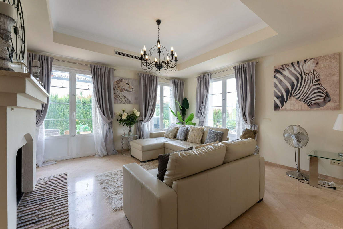 3 Bed Townhouse for sale in Mijas Costa Del Sol, Málaga, Spain