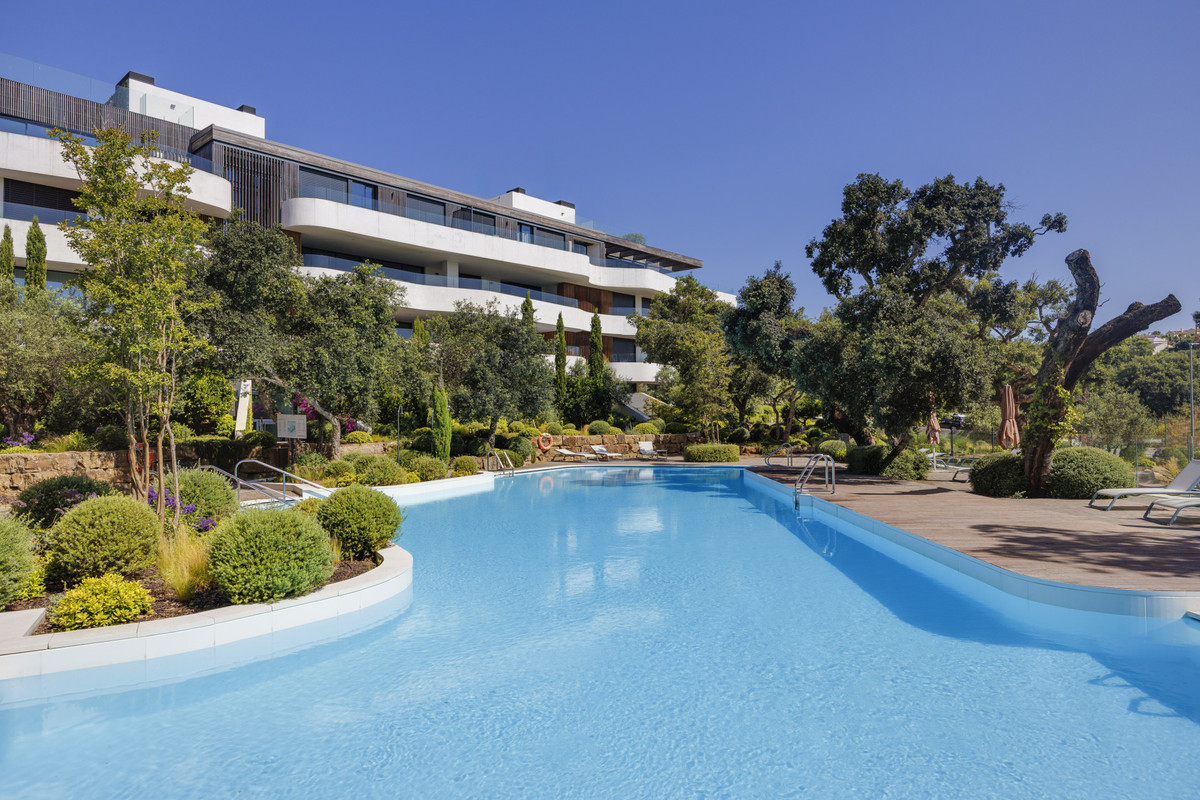 Se vende Apartamento Planta Media de 3 dormitorios en Costa Del Sol, Cadiz, España