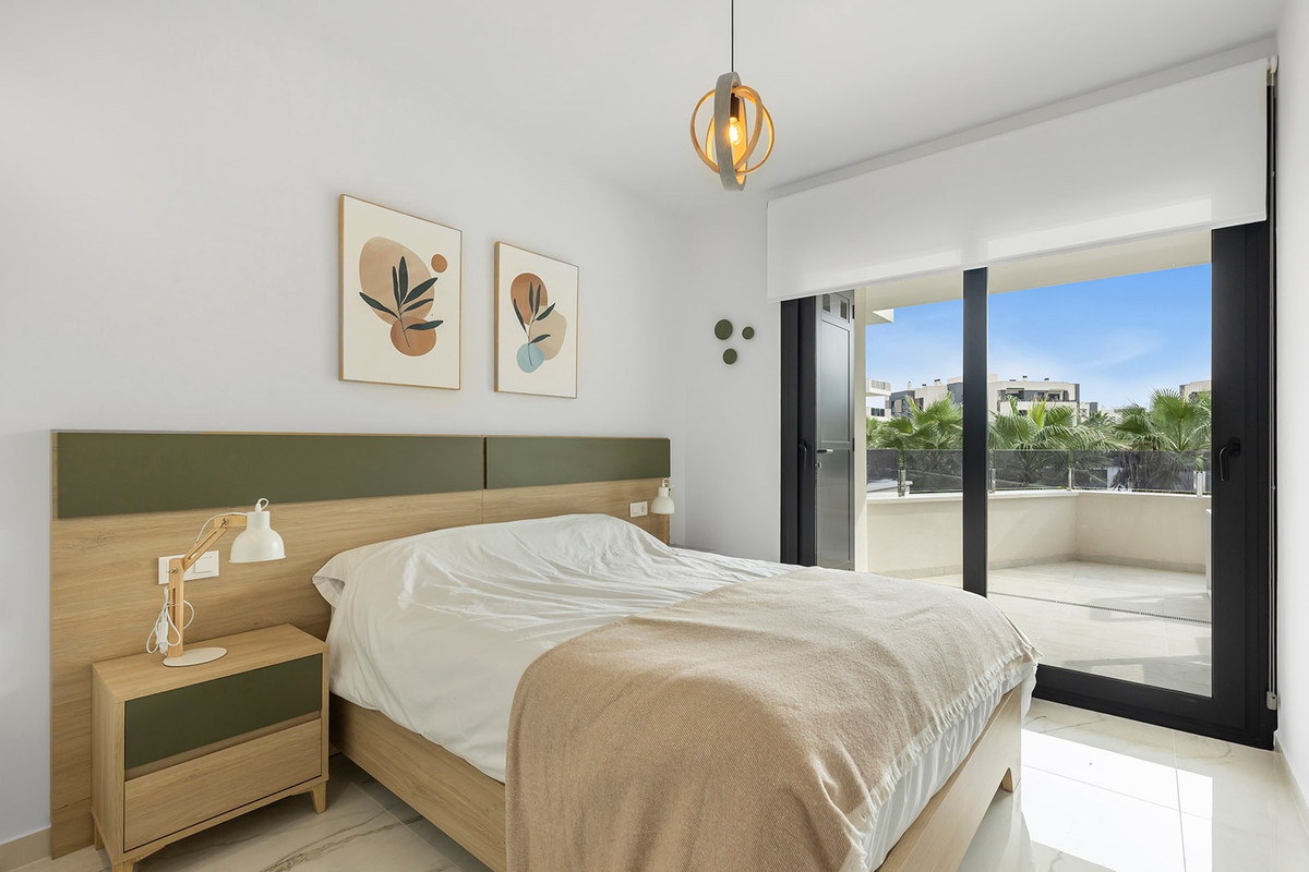 2 Bed Apartment for sale in Orihuela Costa Blanca, Alicante, Spain