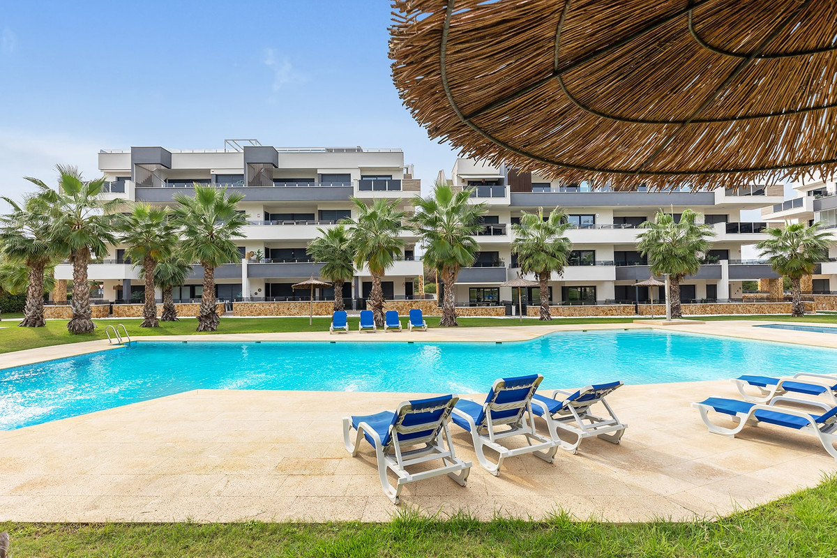 2 Bed Apartment for sale in Orihuela Costa Blanca, Alicante, Spain
