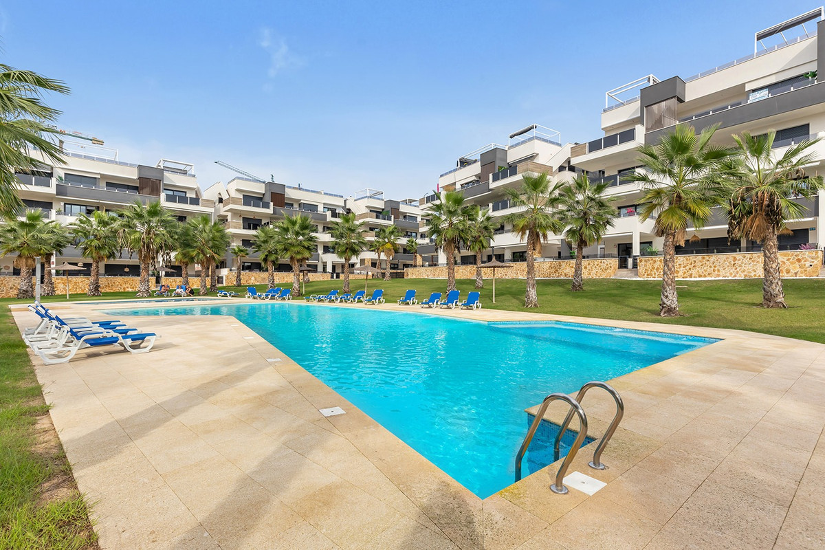 2 Bed Apartment for sale in Orihuela Costa Blanca, Alicante, Spain