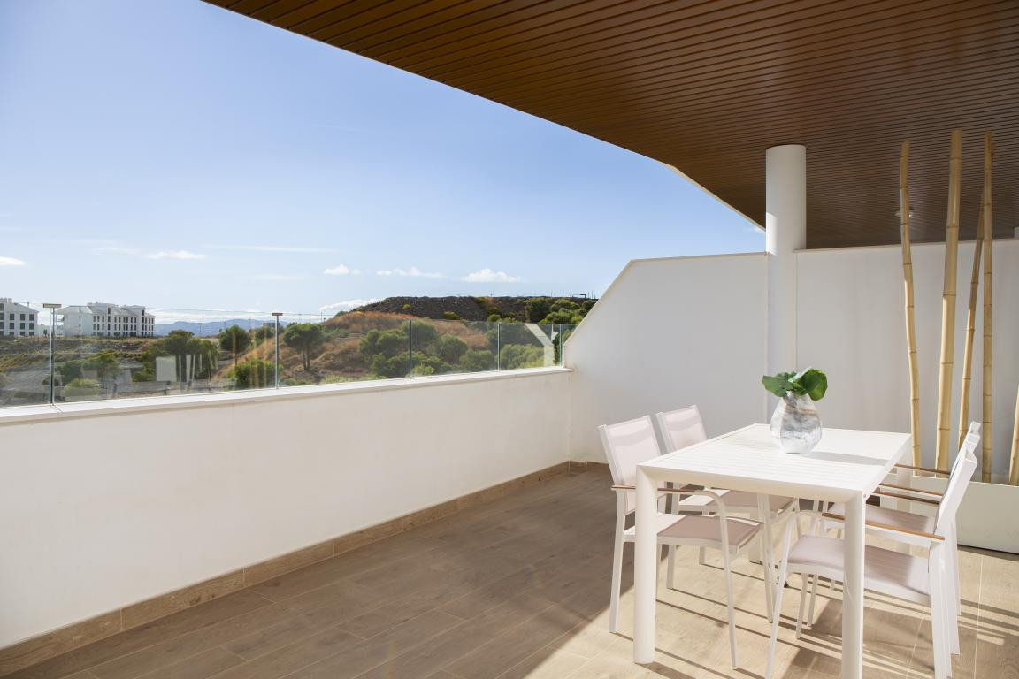 2 Bed Apartment for sale in Fuengirola Costa Del Sol, Málaga, Spain
