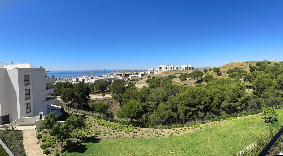 2 Bed Apartment for sale in Fuengirola Costa Del Sol, Málaga, Spain