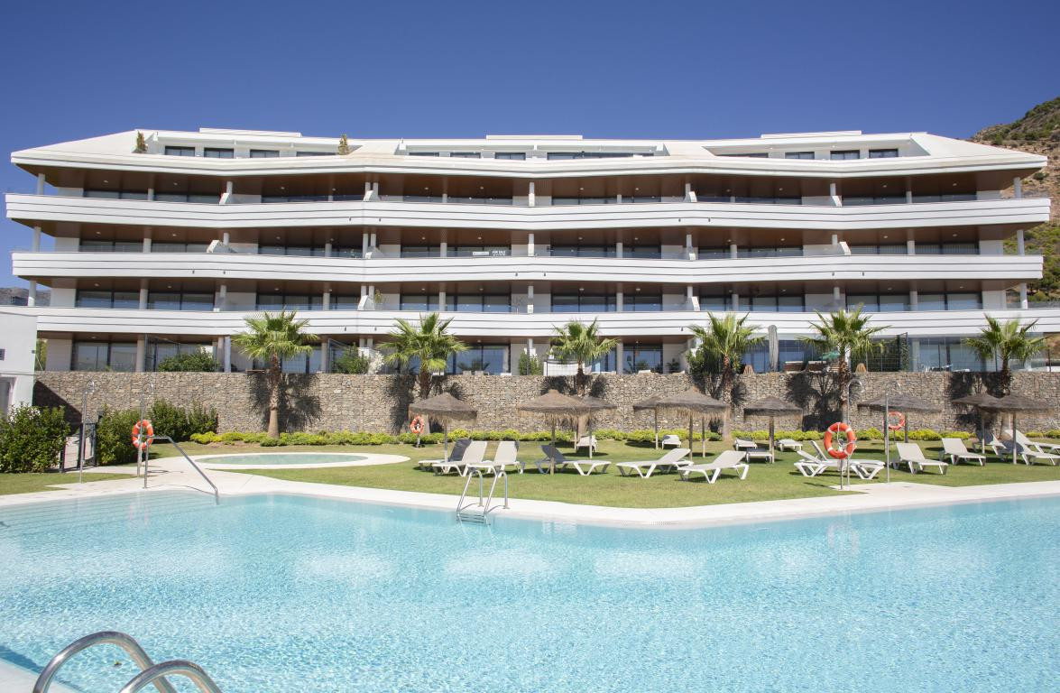 2 Bed Apartment for sale in Fuengirola Costa Del Sol, Málaga, Spain