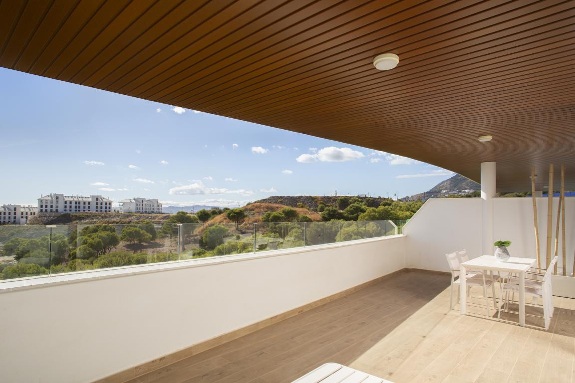 2 Bed Apartment for sale in Fuengirola Costa Del Sol, Málaga, Spain