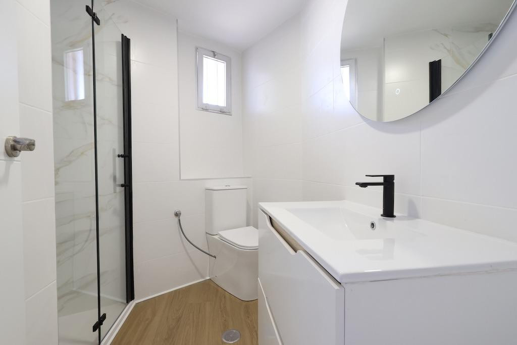 Se vende Apartamento Planta Baja de 3 dormitorios en Costa Blanca, Alicante, España