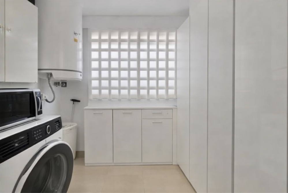 3 Bed Apartment for sale in Manilva Costa Del Sol, Málaga, Spain