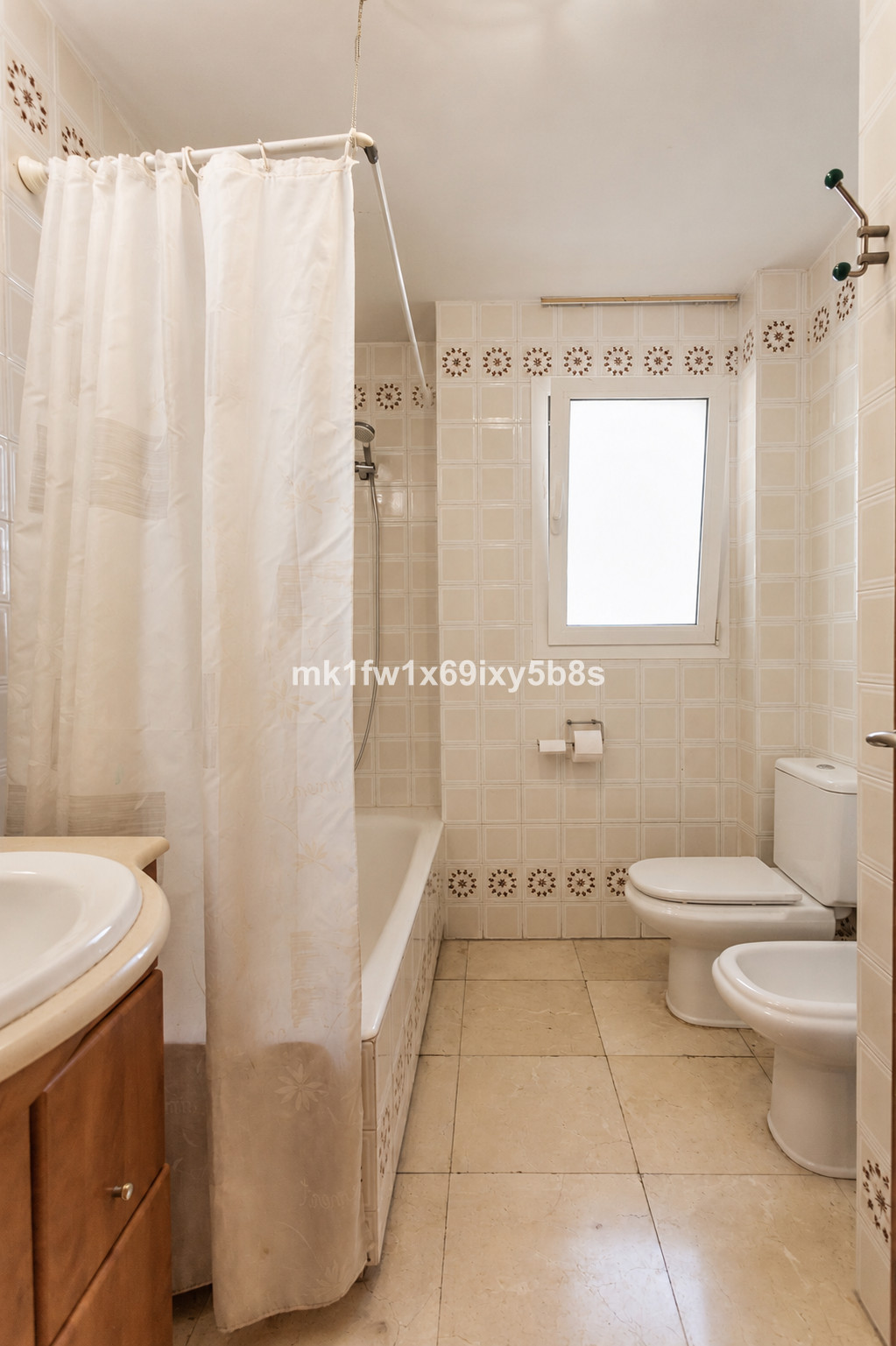 4 Bed Apartment for sale in Marbella Costa Del Sol, Málaga, Spain