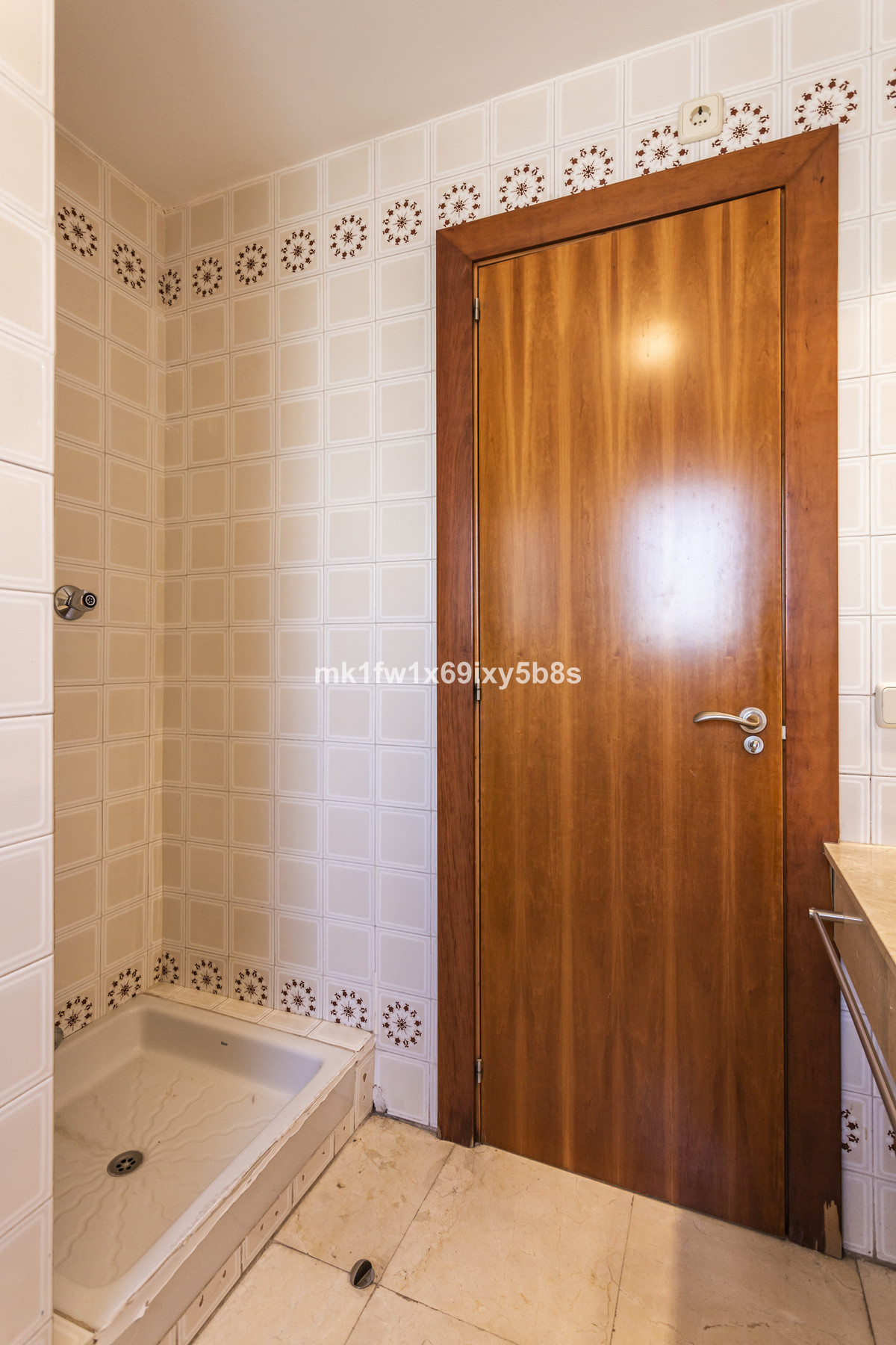 4 Bed Apartment for sale in Marbella Costa Del Sol, Málaga, Spain