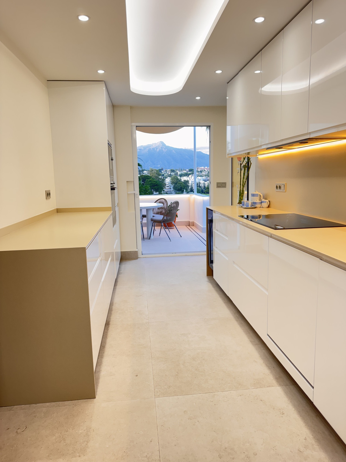 3 Bed Townhouse for sale in Guadalmina Alta Costa Del Sol, Málaga, Spain
