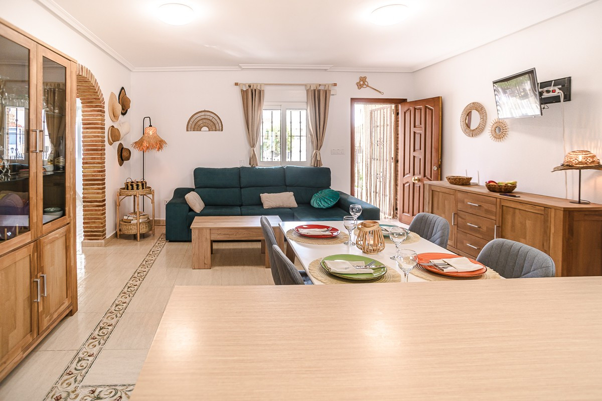 Se vende Apartamento Planta Baja de 2 dormitorios en Costa Blanca, Alicante, España