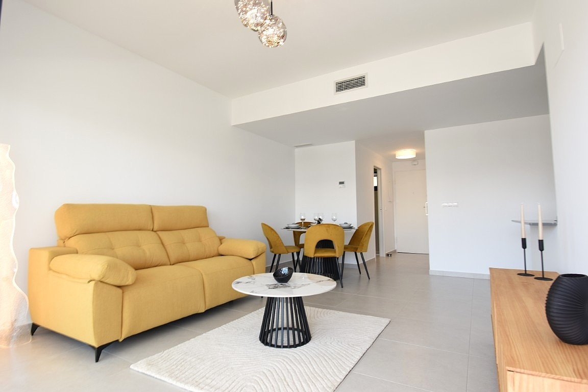 Se vende Apartamento Planta Media de 2 dormitorios en Costa Blanca, Alicante, España