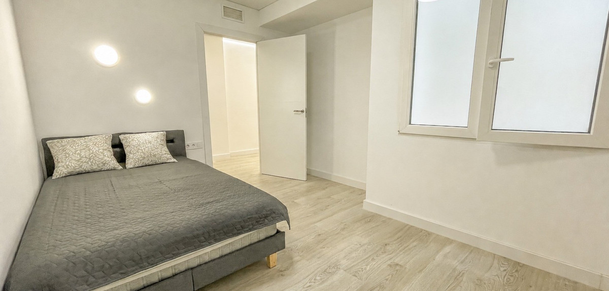 2 Bed Apartment for sale in Torrevieja Costa Blanca, Alicante, Spain