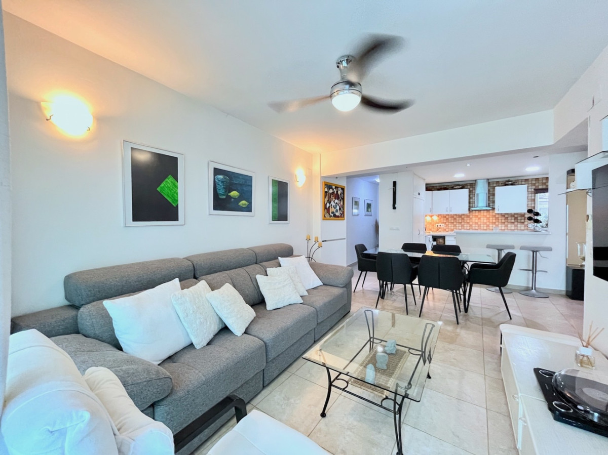 4 Bed Apartment for sale in Javea Costa Blanca, Alicante, Spain