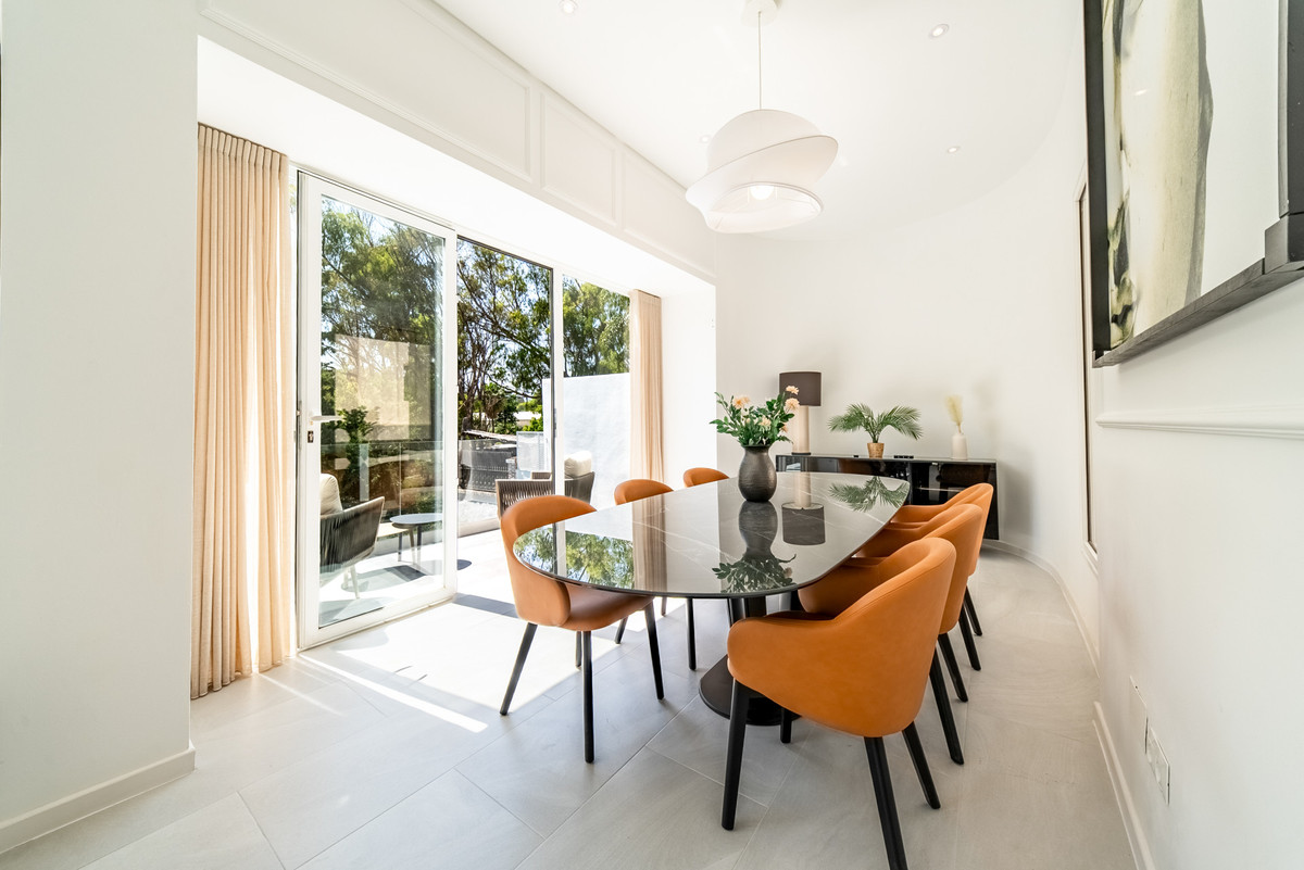 4 Bed Townhouse for sale in Las Brisas Costa Del Sol, Málaga, Spain