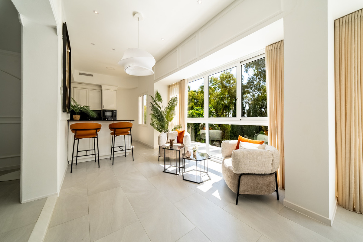 4 Bed Townhouse for sale in Las Brisas Costa Del Sol, Málaga, Spain