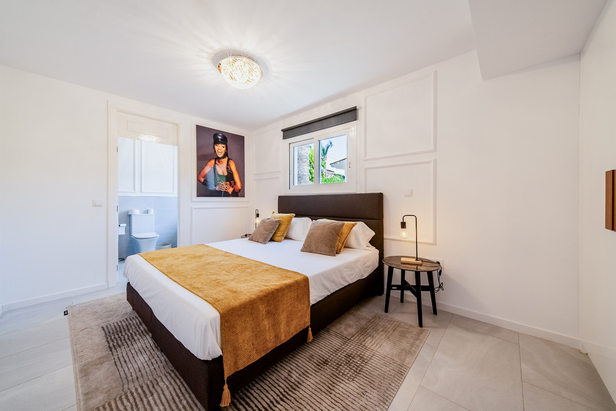 4 Bed Townhouse for sale in Las Brisas Costa Del Sol, Málaga, Spain