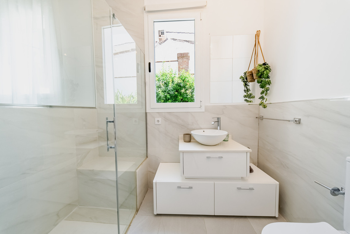 4 Bed Townhouse for sale in Las Brisas Costa Del Sol, Málaga, Spain