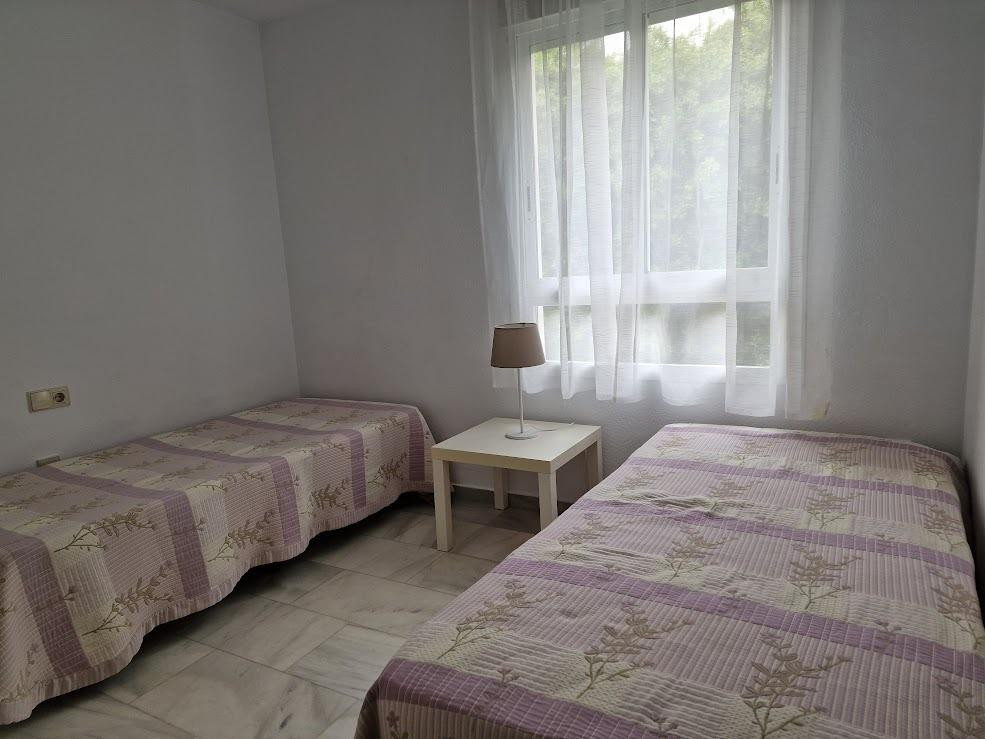 Se vende Apartamento Planta Media de 3 dormitorios en Costa Del Sol, Málaga, España