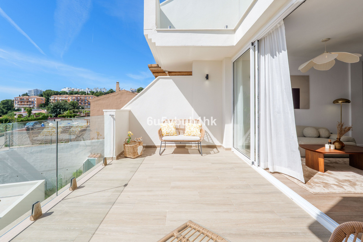 3 Bed Townhouse for sale in Torreblanca Costa Del Sol, Málaga, Spain