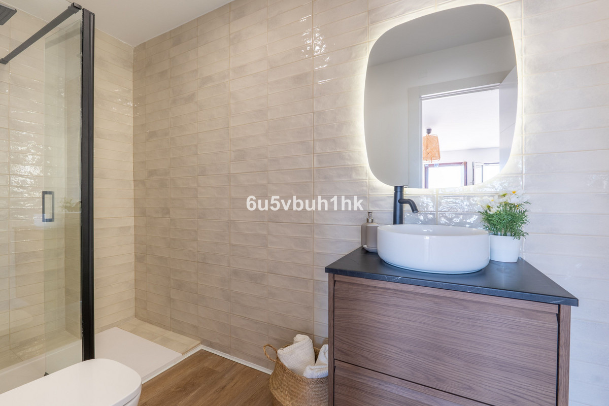 3 Bed Townhouse for sale in Torreblanca Costa Del Sol, Málaga, Spain