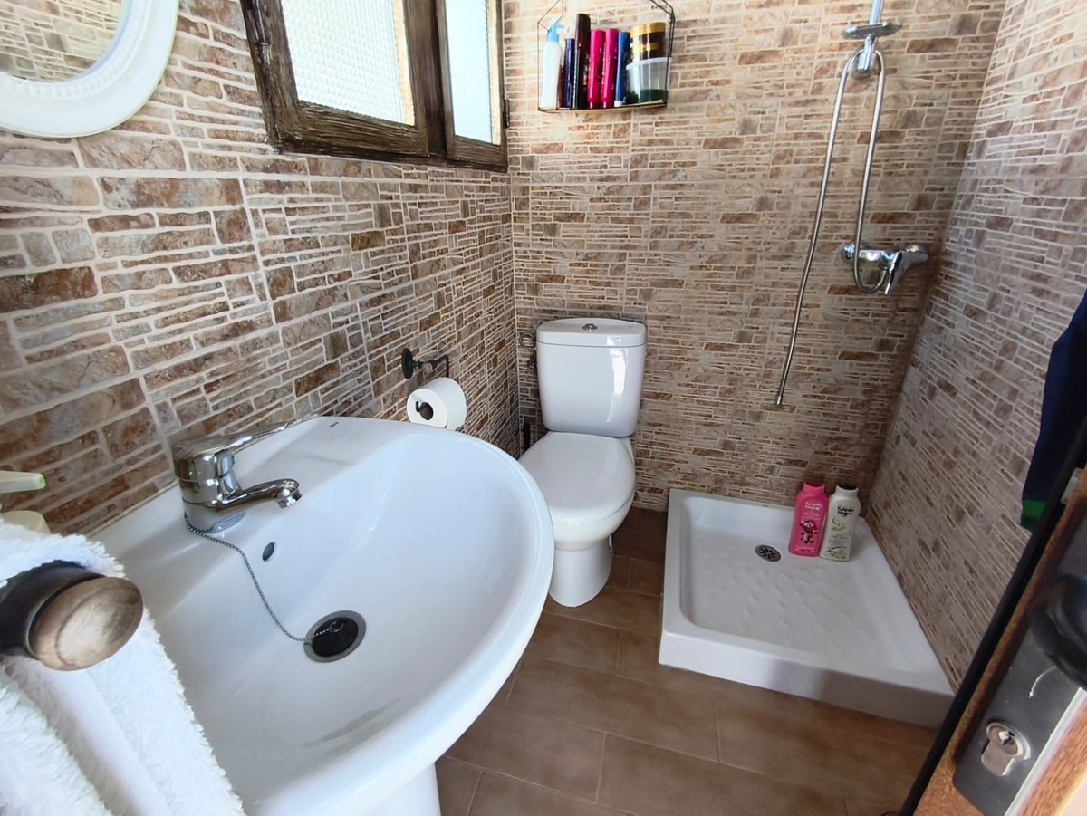 Se vende Villa - Chalet de 3 dormitorios en Costa Del Sol, Málaga, España