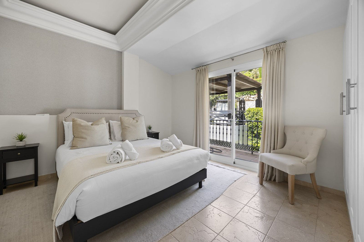Se vende Villa - Chalet de 8 dormitorios en Costa Del Sol, Málaga, España