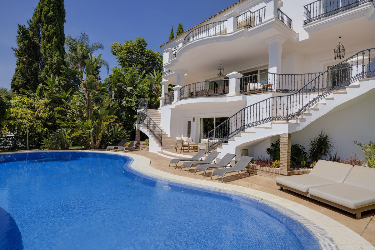 Se vende Villa - Chalet de 8 dormitorios en Costa Del Sol, Málaga, España