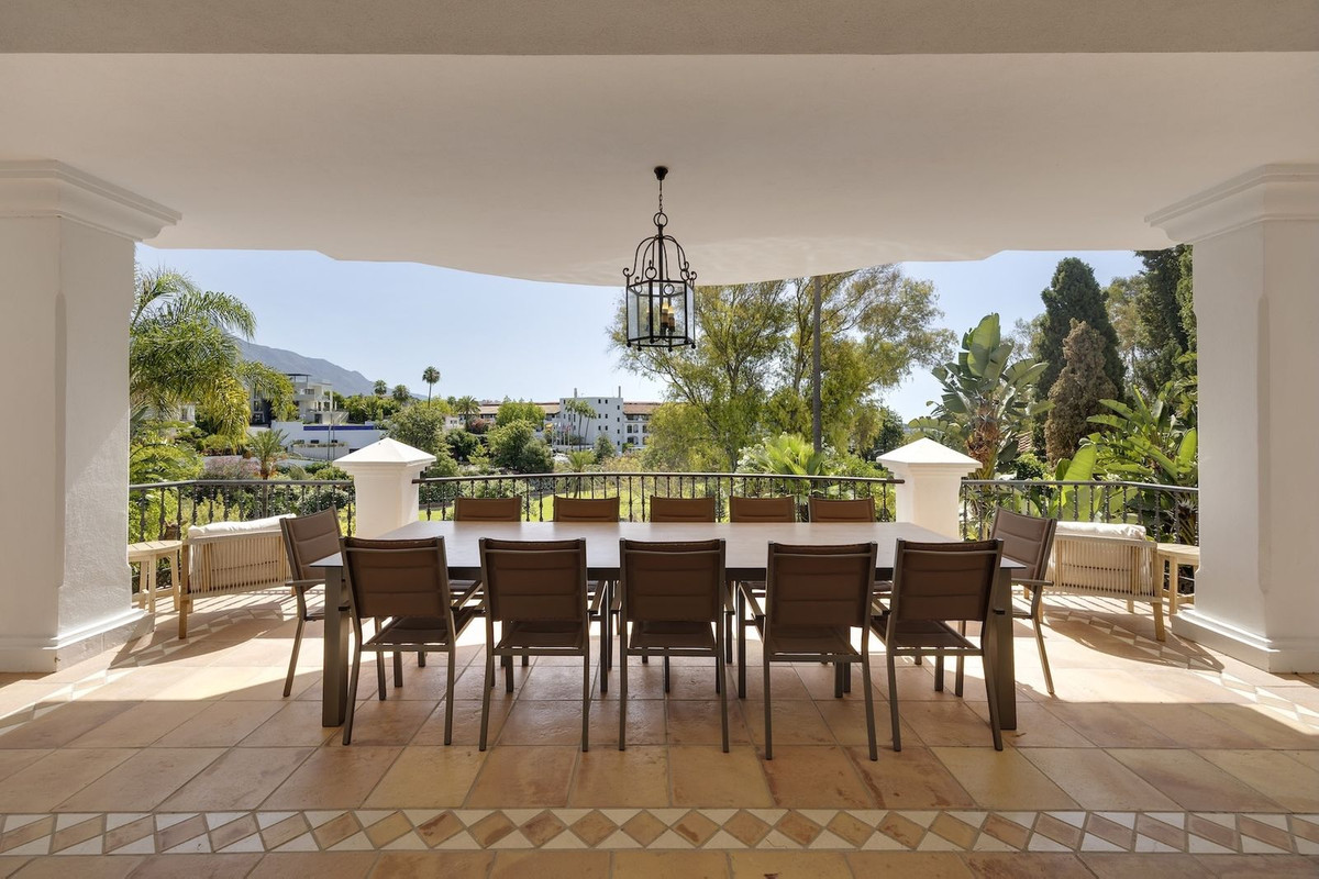 Se vende Villa - Chalet de 8 dormitorios en Costa Del Sol, Málaga, España