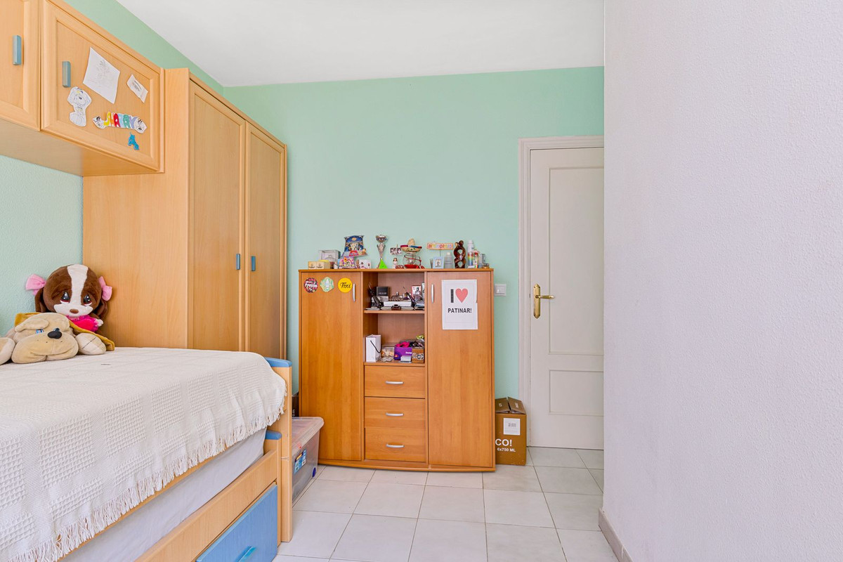 Se vende Pareada de 4 dormitorios en Costa Del Sol, Málaga, España