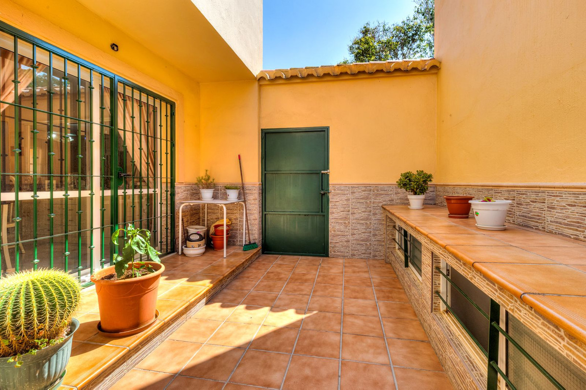 Se vende Pareada de 4 dormitorios en Costa Del Sol, Málaga, España