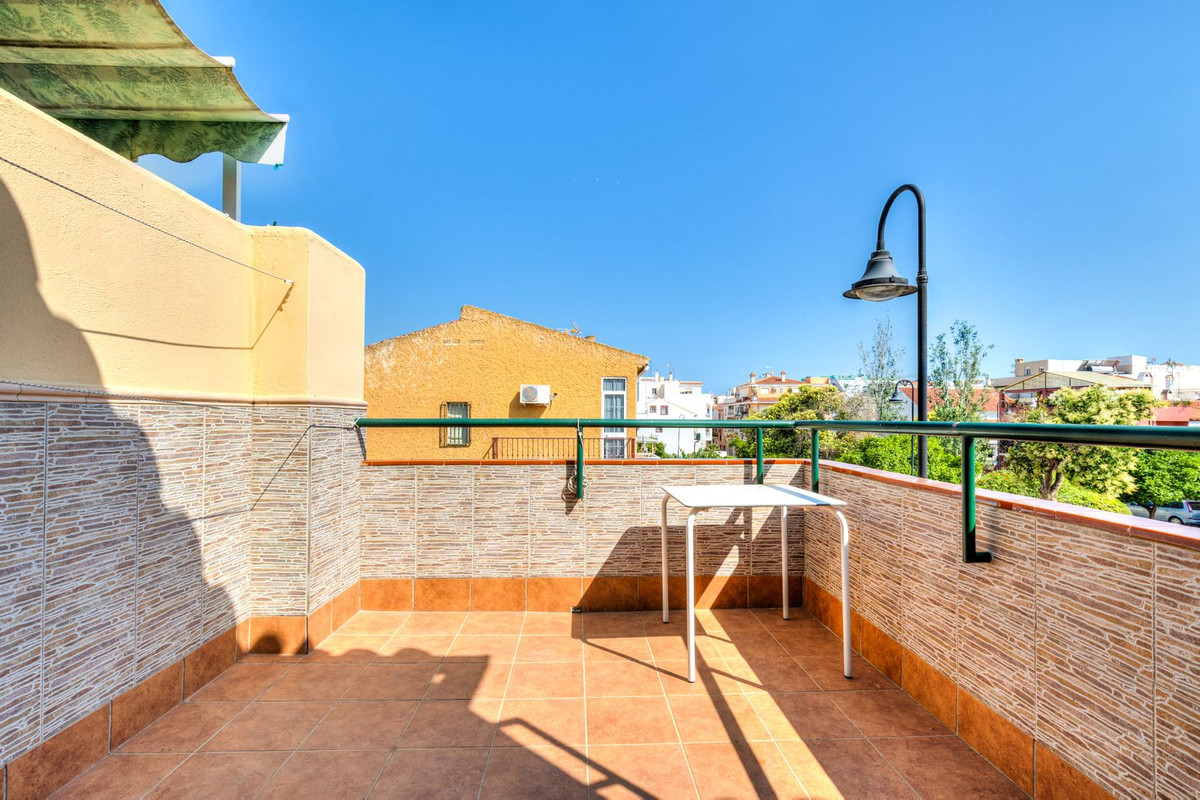 Se vende Pareada de 4 dormitorios en Costa Del Sol, Málaga, España