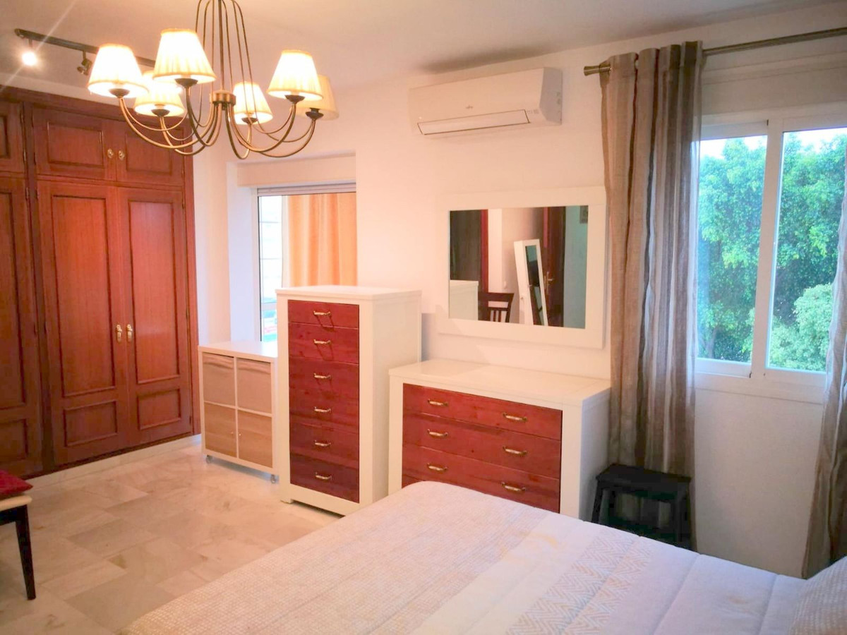 4 Bed Apartment for sale in Estacion De Cartama Costa Del Sol, Málaga, Spain