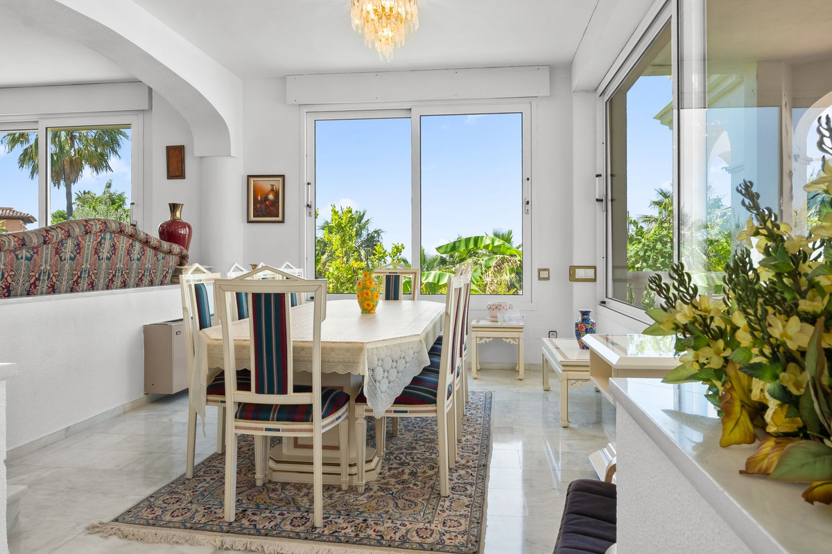 5 Bed Townhouse for sale in Torrequebrada Costa Del Sol, Málaga, Spain