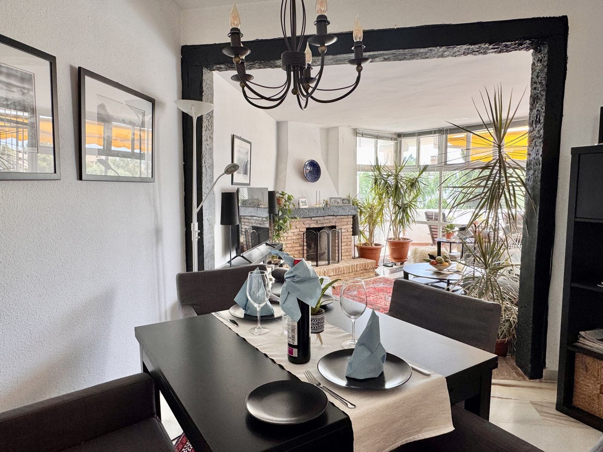 2 Bed Apartment for sale in Calahonda Costa Del Sol, Málaga, Spain