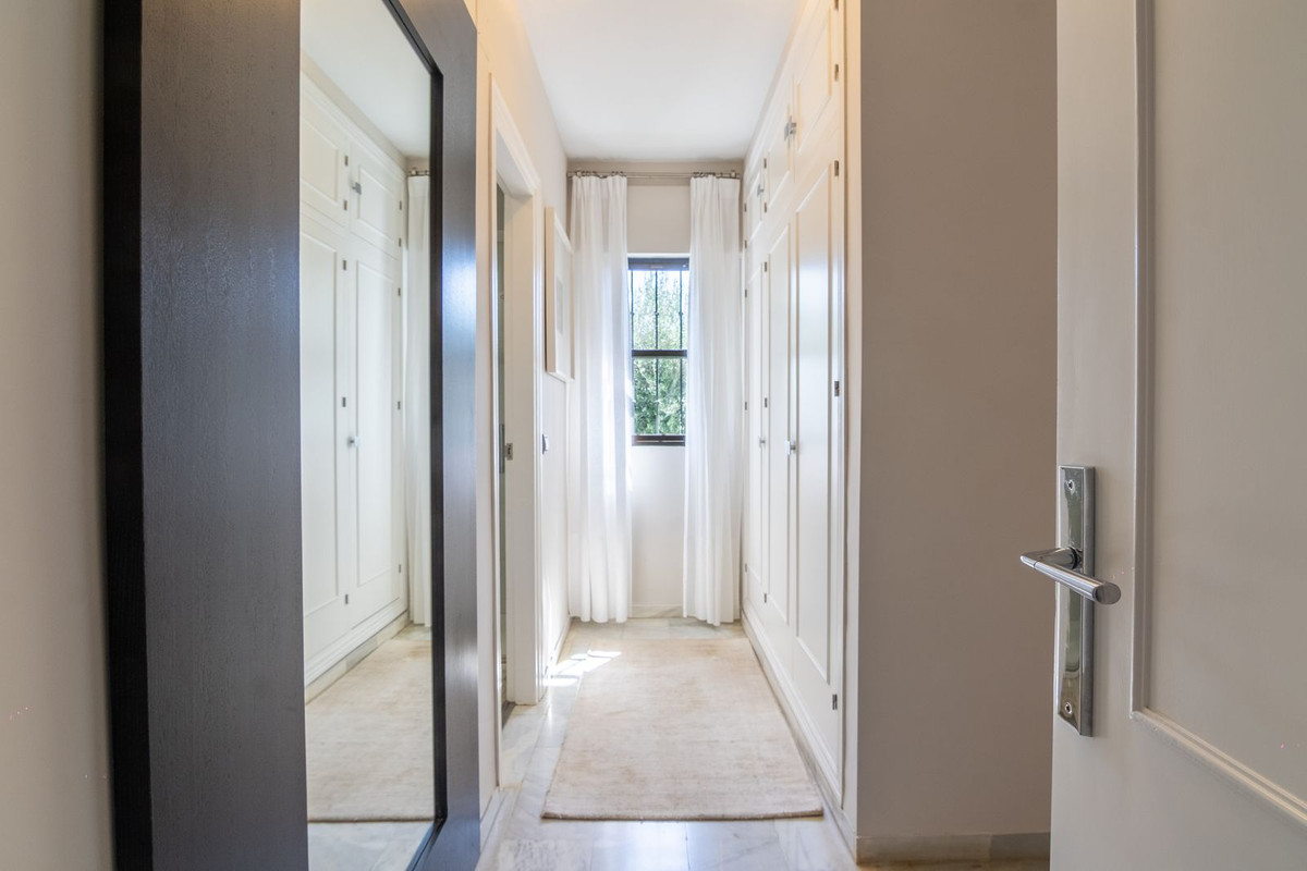 3 Bed Townhouse for sale in Estepona Costa Del Sol, Málaga, Spain