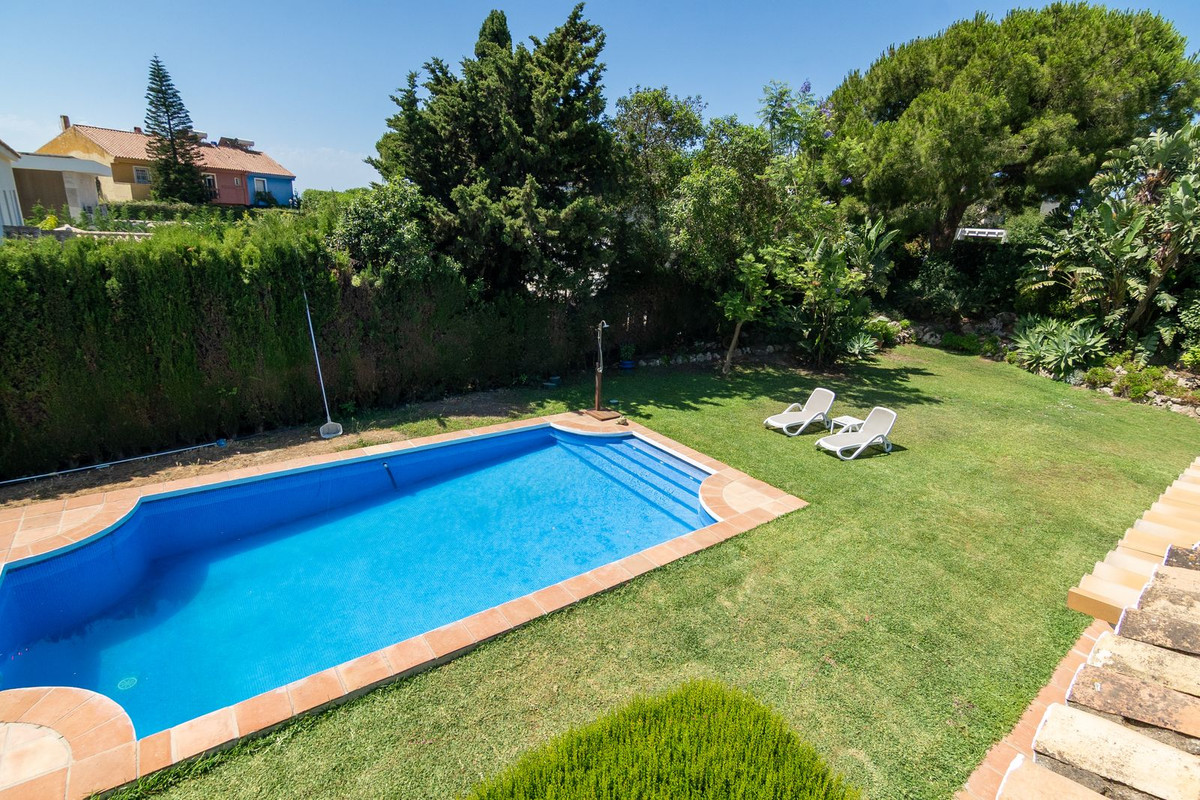 3 Bed Townhouse for sale in Estepona Costa Del Sol, Málaga, Spain