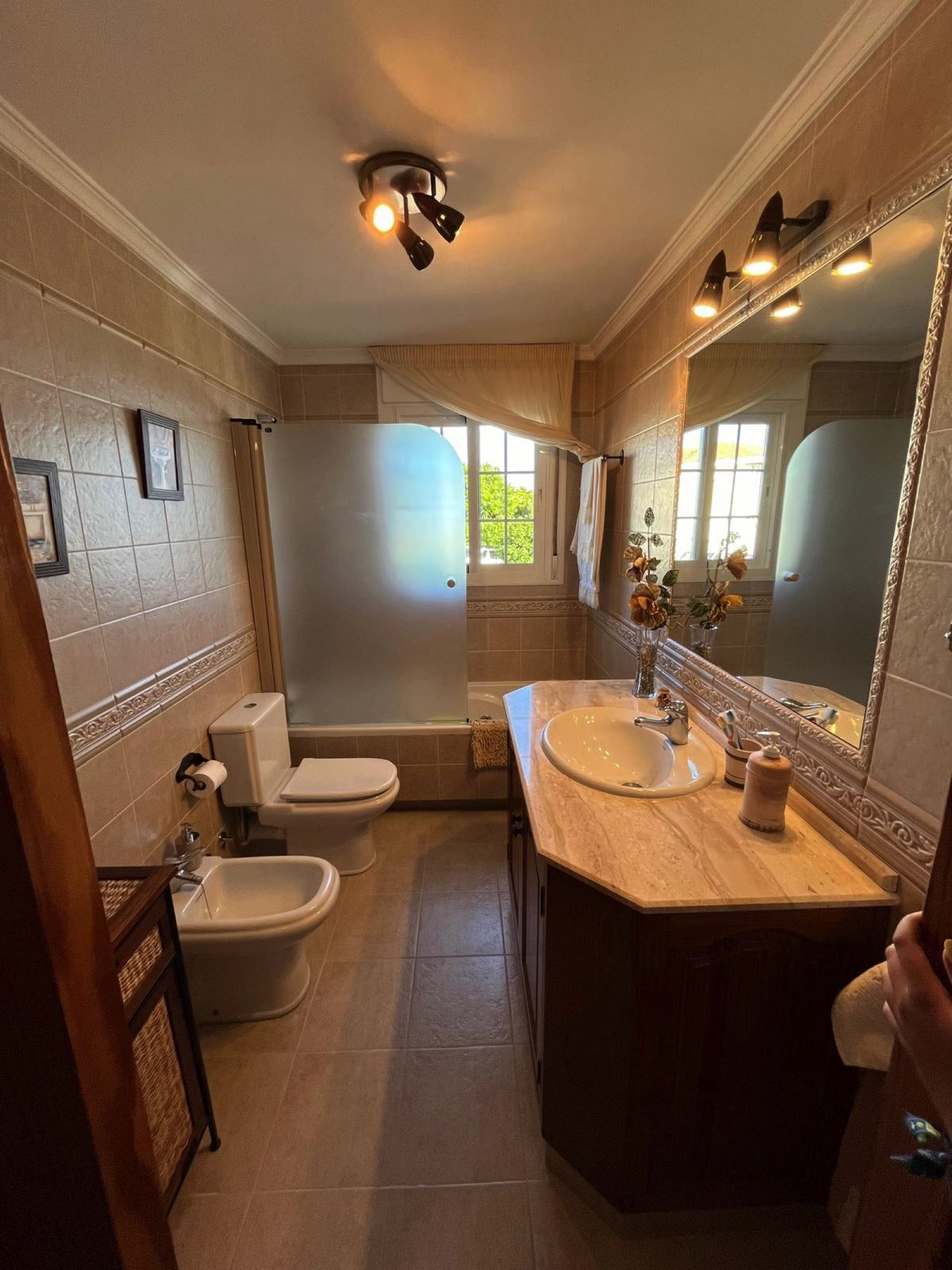 2 Bed Townhouse for sale in Estepona Costa Del Sol, Málaga, Spain