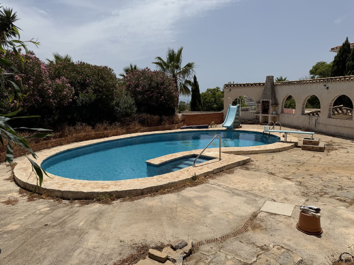 4 Bed Townhouse for sale in Benalmadena Costa Del Sol, Málaga, Spain