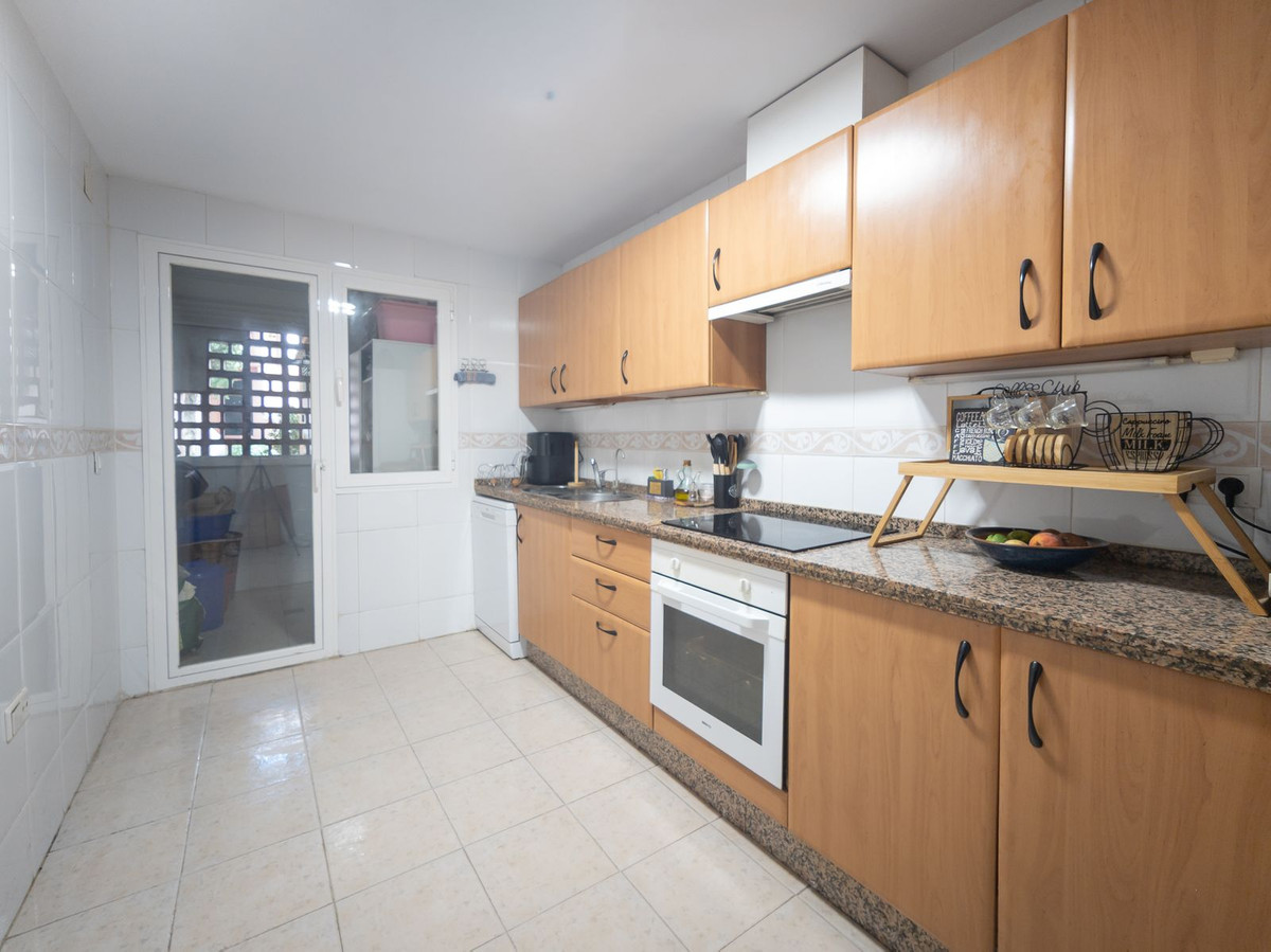 2 Bed Apartment for sale in Guadalmina Alta Costa Del Sol, Málaga, Spain