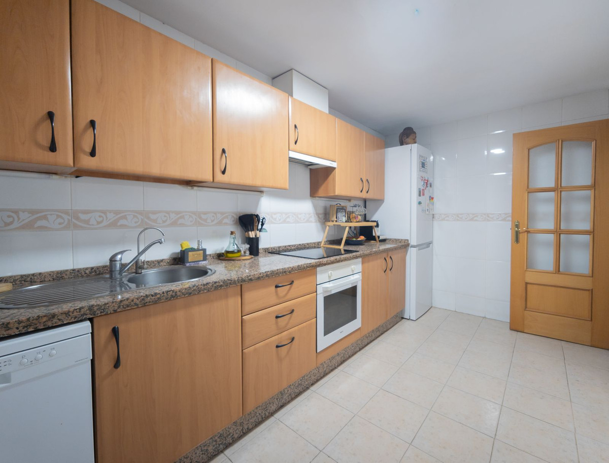 2 Bed Apartment for sale in Guadalmina Alta Costa Del Sol, Málaga, Spain