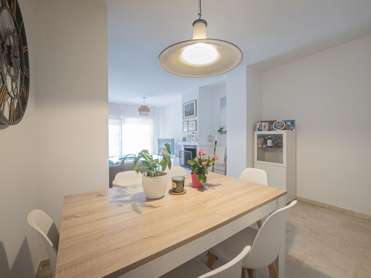 2 Bed Apartment for sale in Guadalmina Alta Costa Del Sol, Málaga, Spain