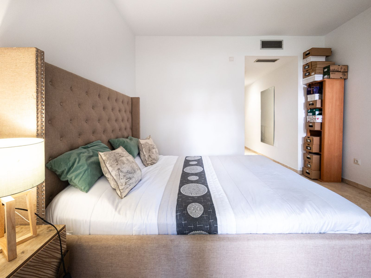 2 Bed Apartment for sale in Guadalmina Alta Costa Del Sol, Málaga, Spain