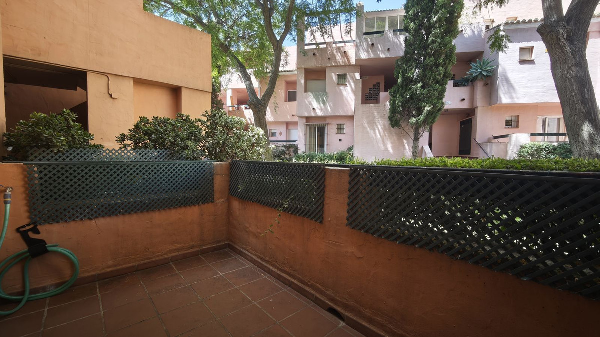 2 Bed Apartment for sale in Guadalmina Alta Costa Del Sol, Málaga, Spain