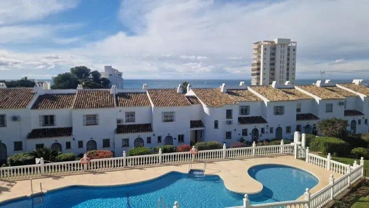 2 Bed Townhouse for sale in Riviera Del Sol Costa Del Sol, Málaga, Spain