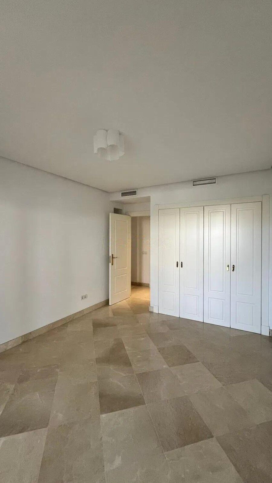 2 Bed Apartment for sale in Nueva Andalucía Costa Del Sol, Málaga, Spain